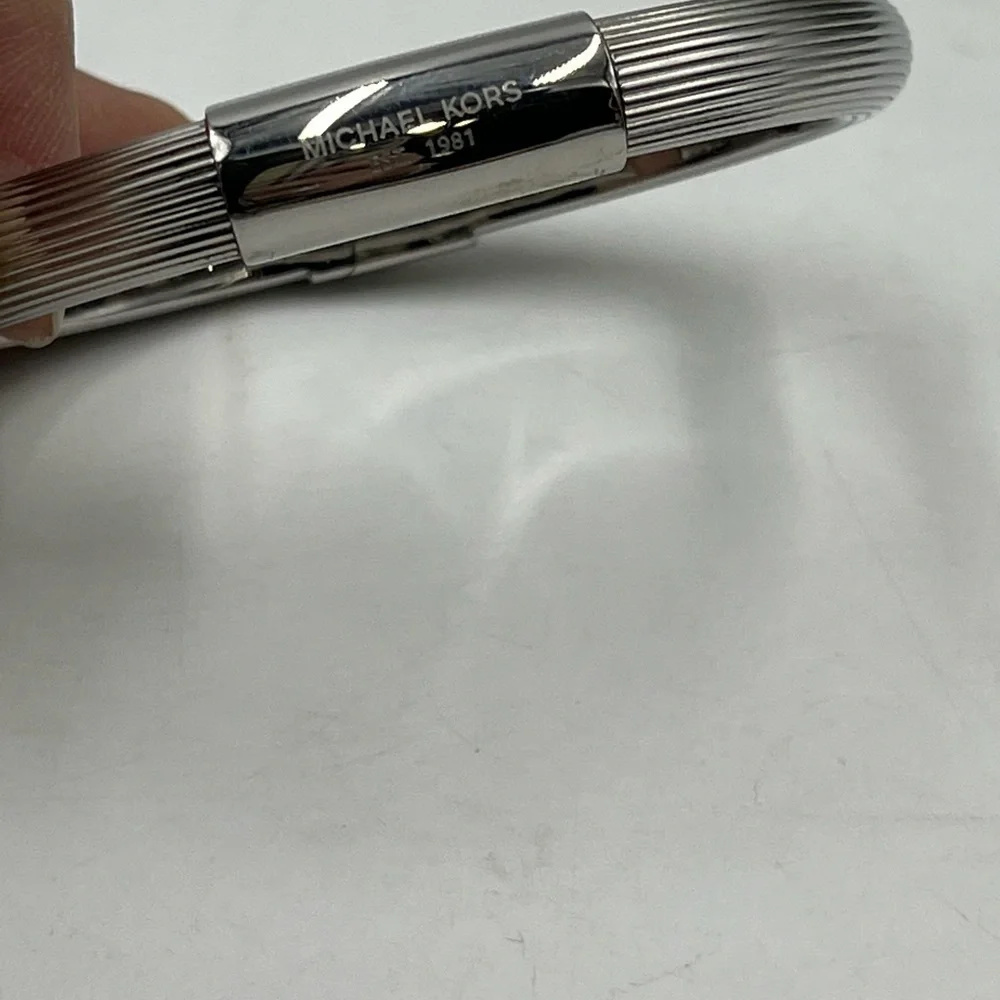 Michael Kors MK6190040‎ Solid Stainless Steel Ribbed Logo Plaque Bracelet